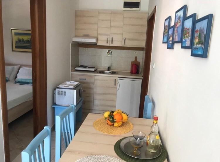 Apartments Milicevic แฮร์เซ็ก-โนวี ภายนอก รูปภาพ