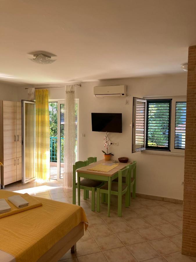 Apartments Milicevic แฮร์เซ็ก-โนวี ภายนอก รูปภาพ