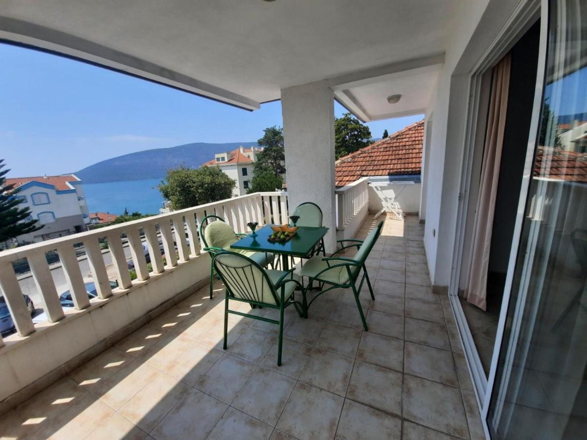 Apartments Milicevic แฮร์เซ็ก-โนวี ภายนอก รูปภาพ