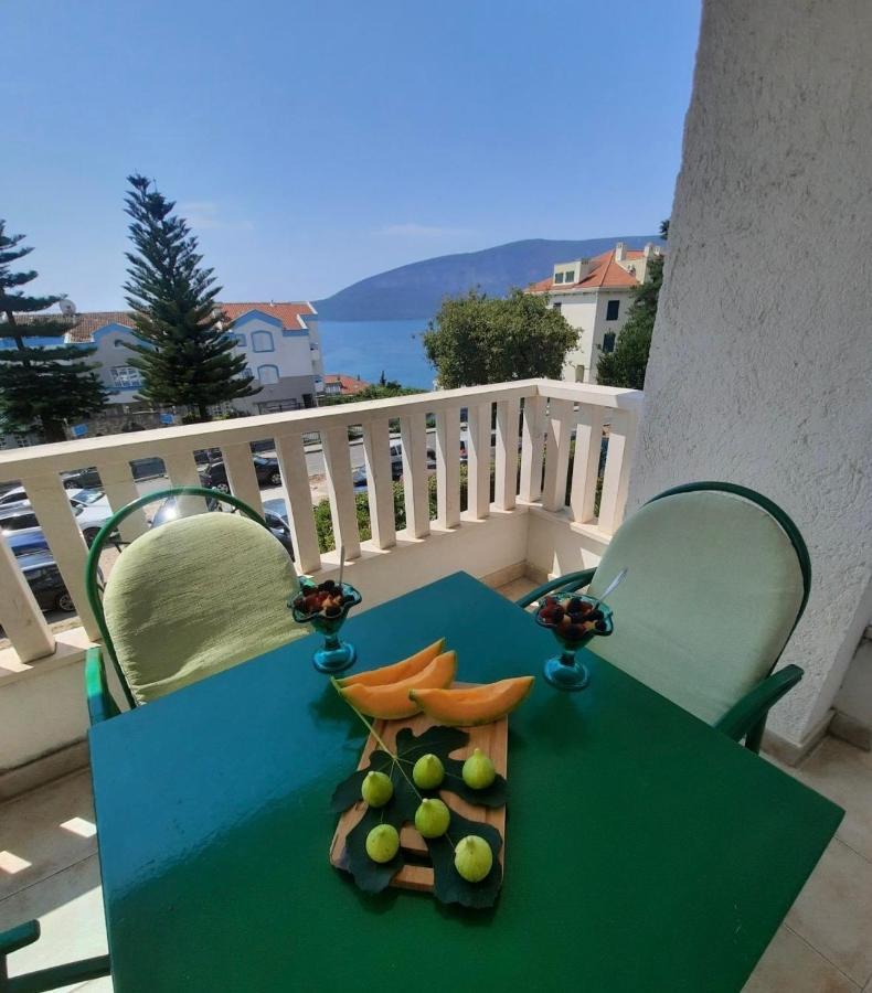 Apartments Milicevic แฮร์เซ็ก-โนวี ภายนอก รูปภาพ